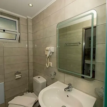 Basil Hotel apartamentowy 2*