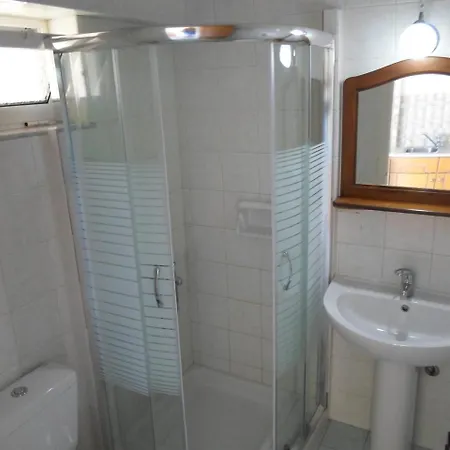 Basil Apartmanhotel 2*