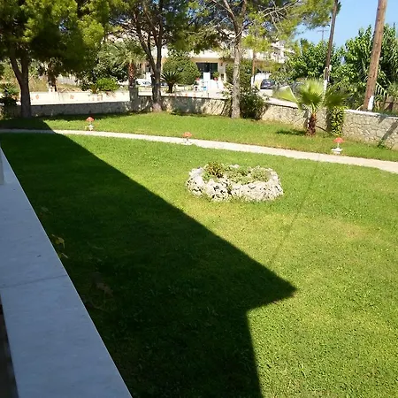 Lägenhetshotell Basil Tsilivi (Zakynthos)