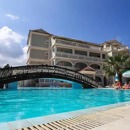 Hotel apartamentowy Basil 2*